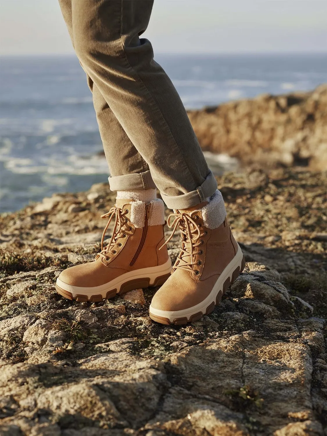Boots Femme Fourrées Semelle Crantée Cuir Camel tbs
