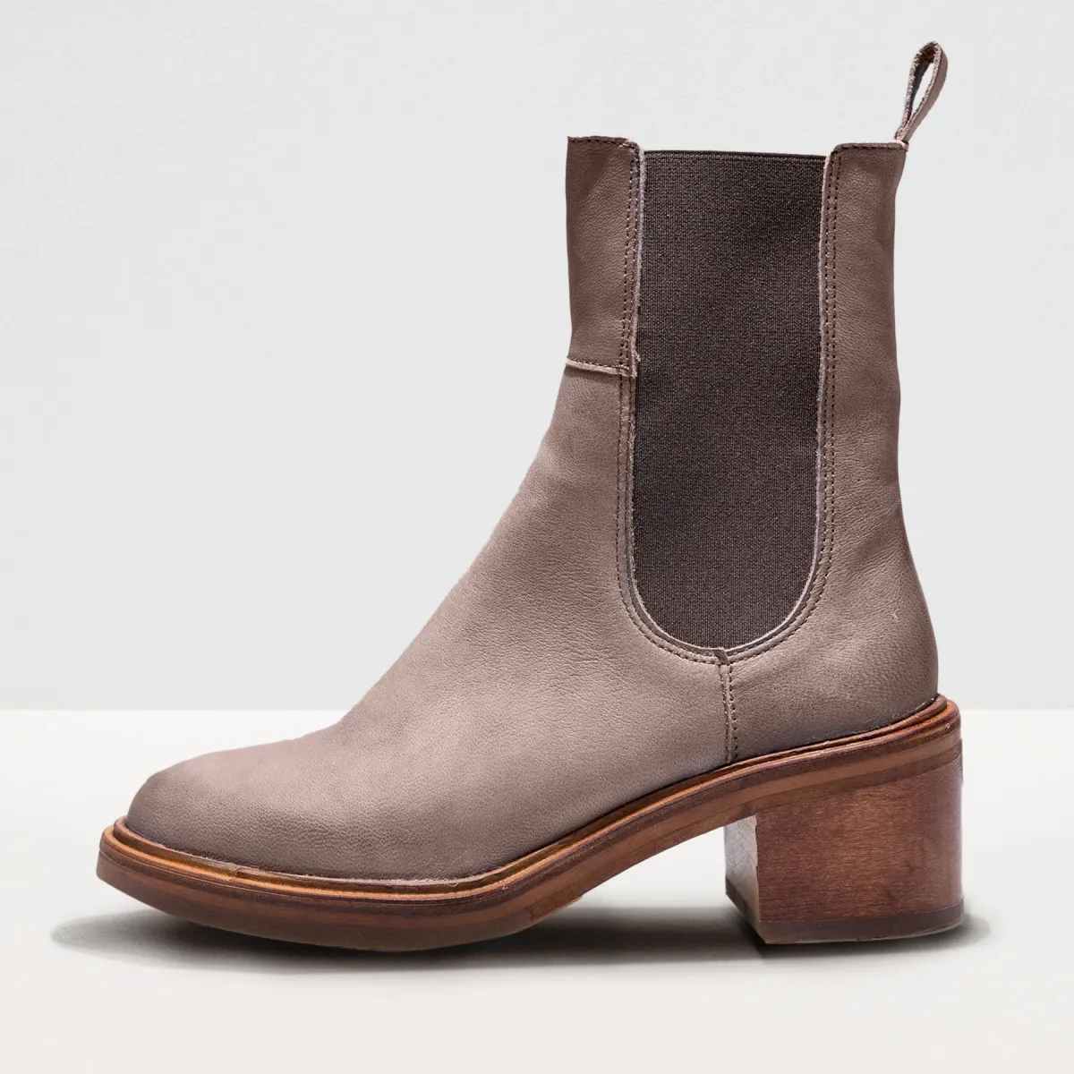 Bottines chelsea à talon en cuir - Taupe