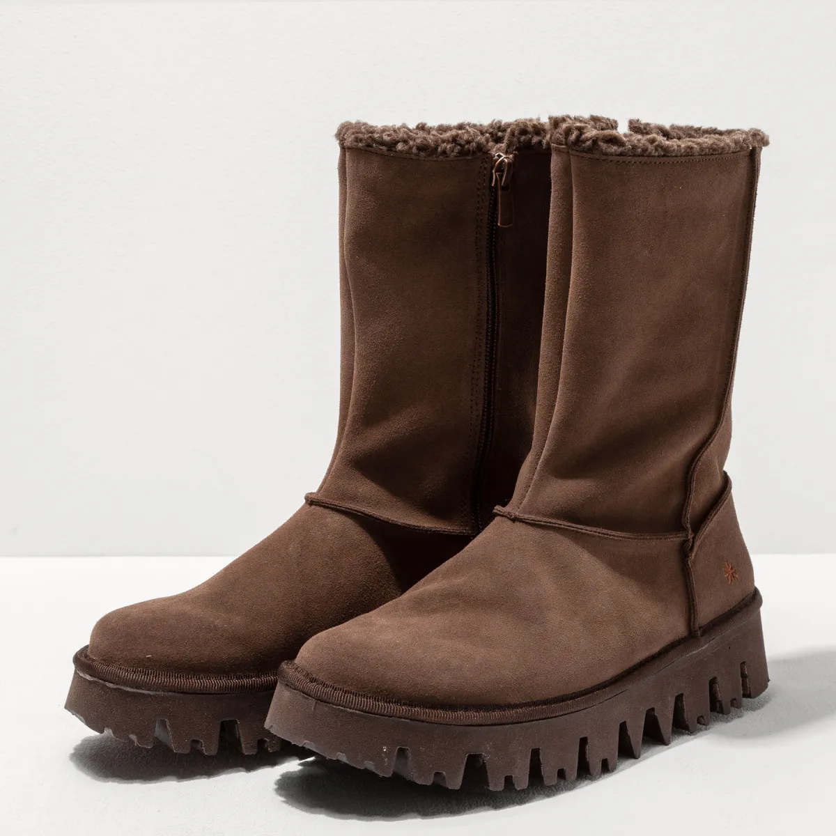 Bottines fourrées à semelles crantées - Marron