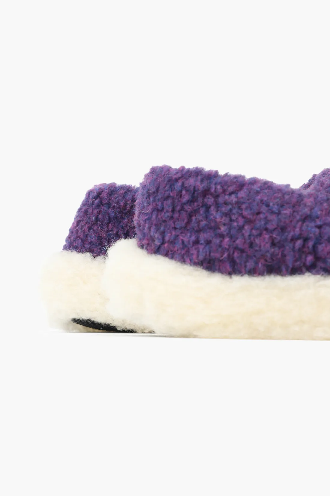 Coldbreaker Slippers siberian Violet - GRADUATE STORE