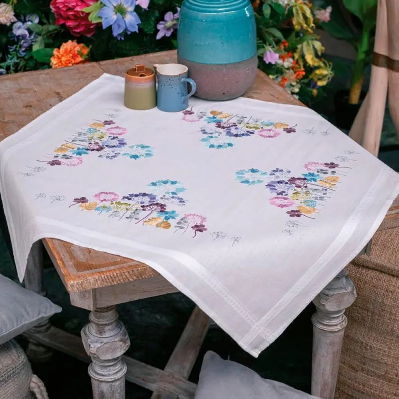 it de Broderie Nappe de Table  - Allium Bleu y Violet  - Vervaco