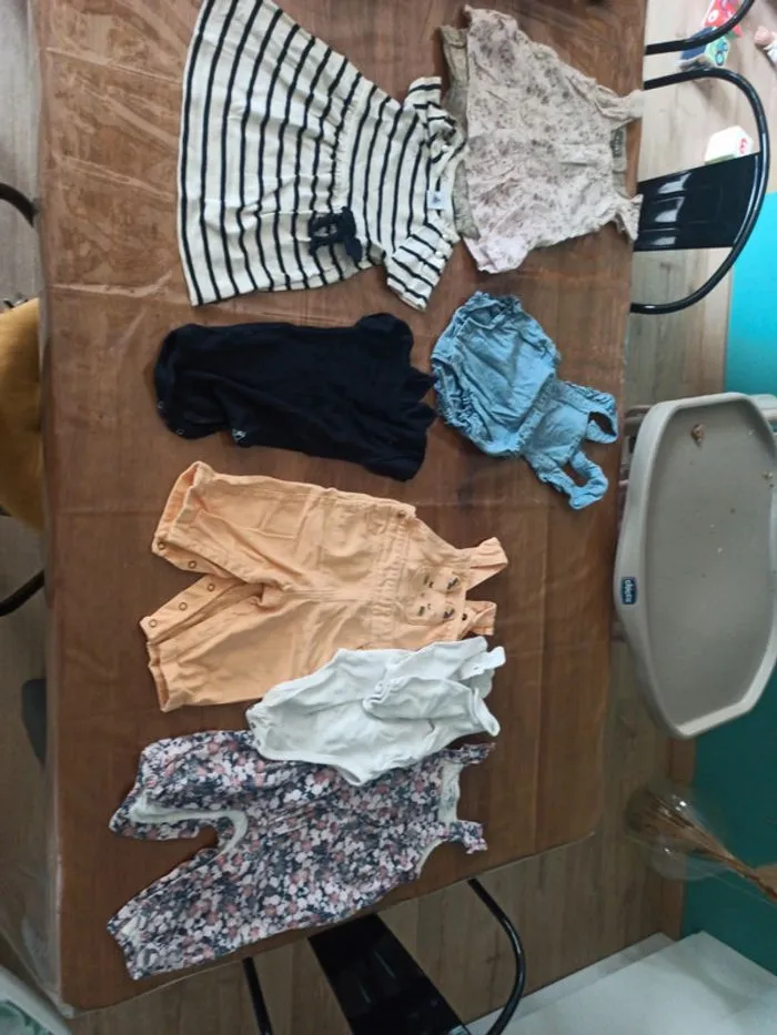Lot de vêtements 6 mois - Petit Bateau - 6 mois  | Beebs
