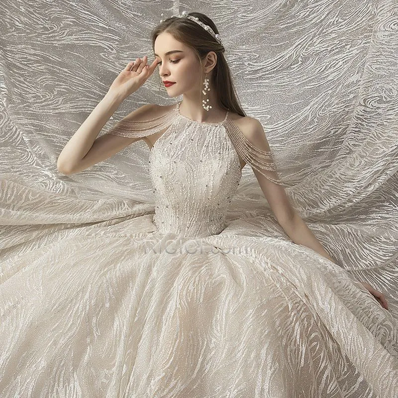 Luxe Sans Manches Perlage Princesse Glitter 2020 Scintillante Robe De Mariée Ivoire À Frange