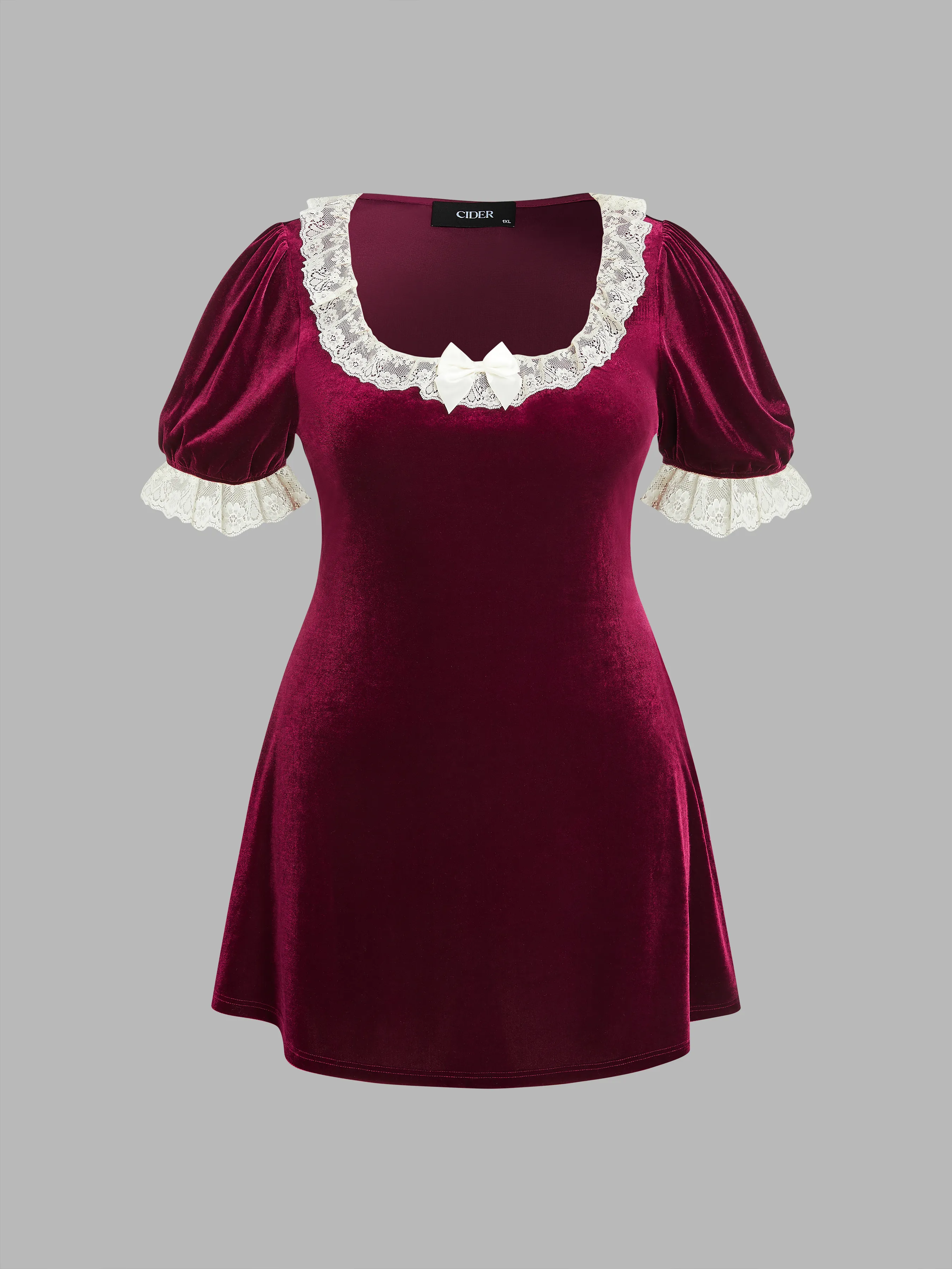  Robe Mini en Velours avec Noeud en Dentelle Curve & Plus